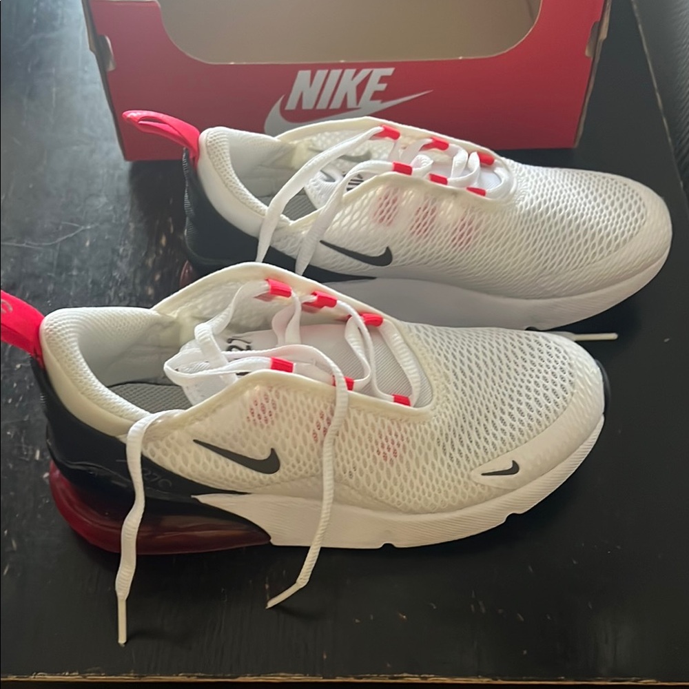 Nike kids 270’s Red, White, and Black